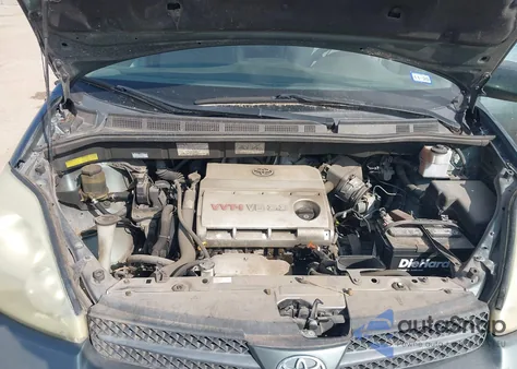 2004 Toyota Sienna Ce/Le z USA, uszkodzony, nr VIN 5TDZA23CX4S037307